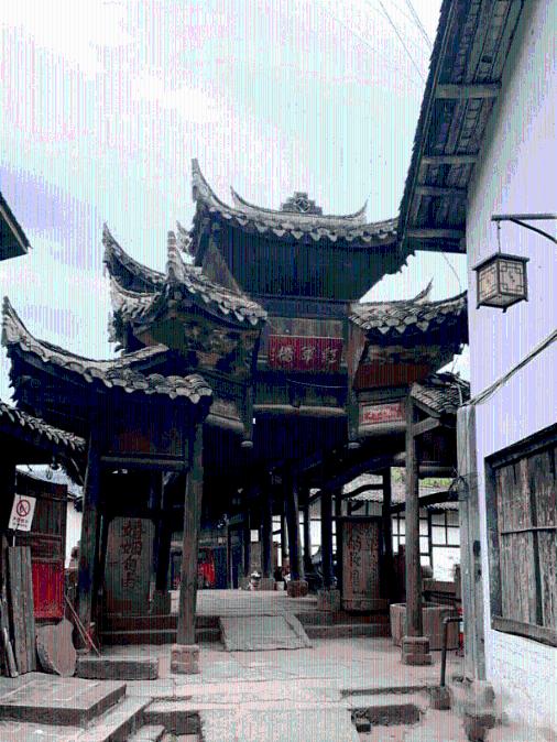 恐婚恐育的人还能渴望爱情吗？游戏画面